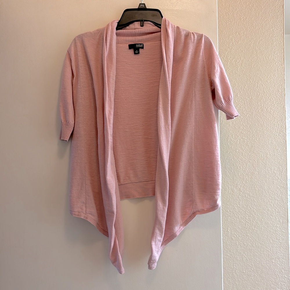 Light pink short sleeve cardigan